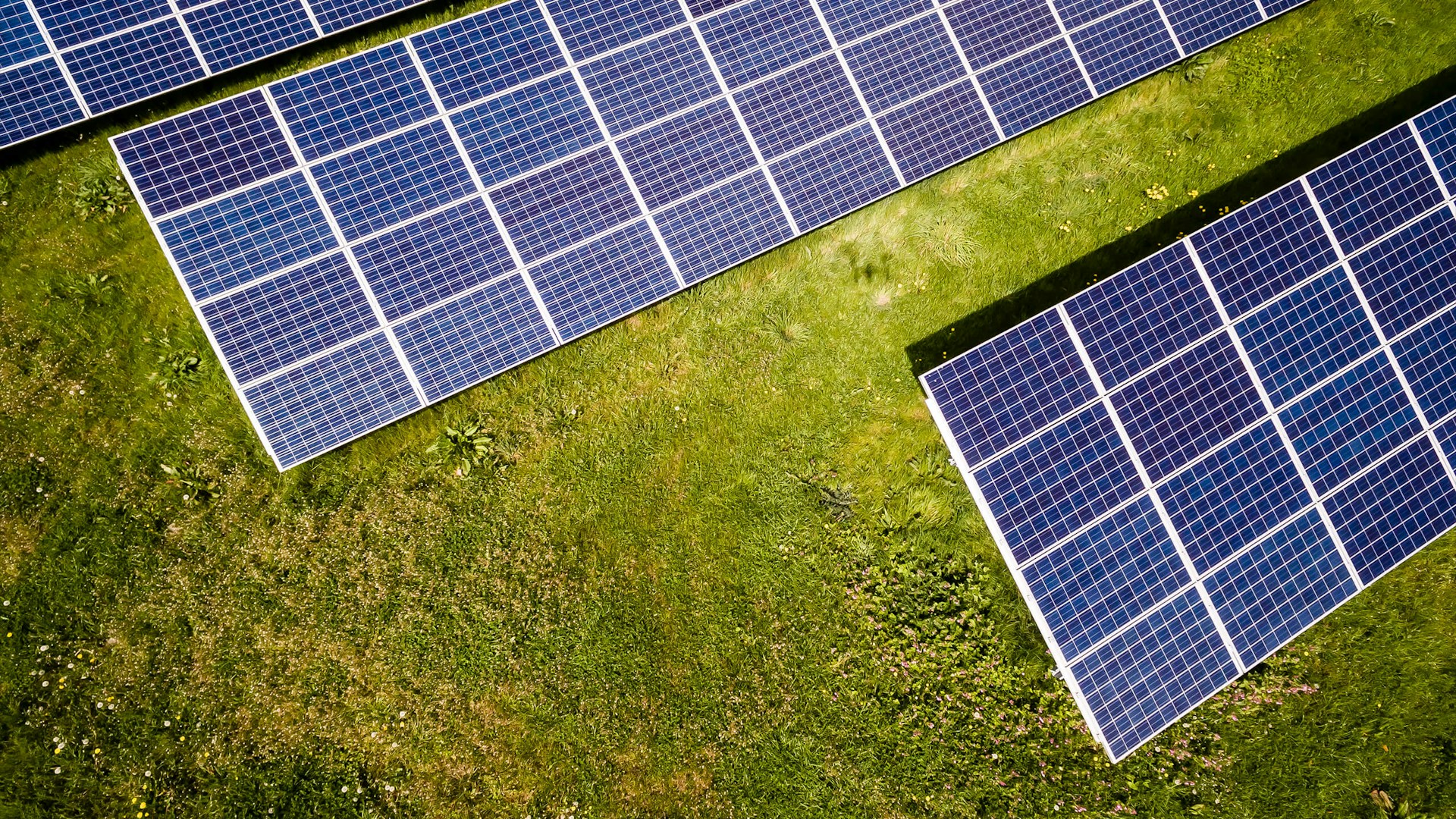 太陽光の消費税還付とは｜条件や手続き方法、メリット・デメリットを解説